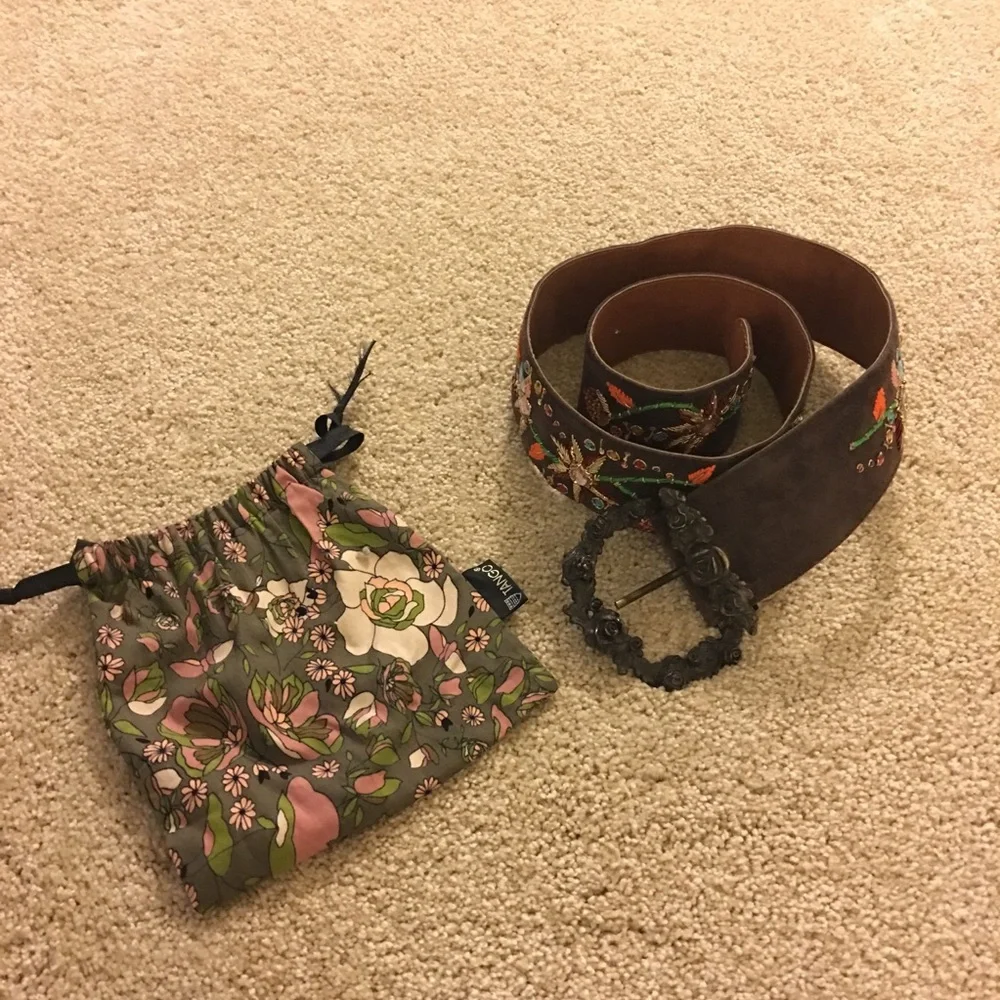 Tango Wide Crystal & Embroidery Belt